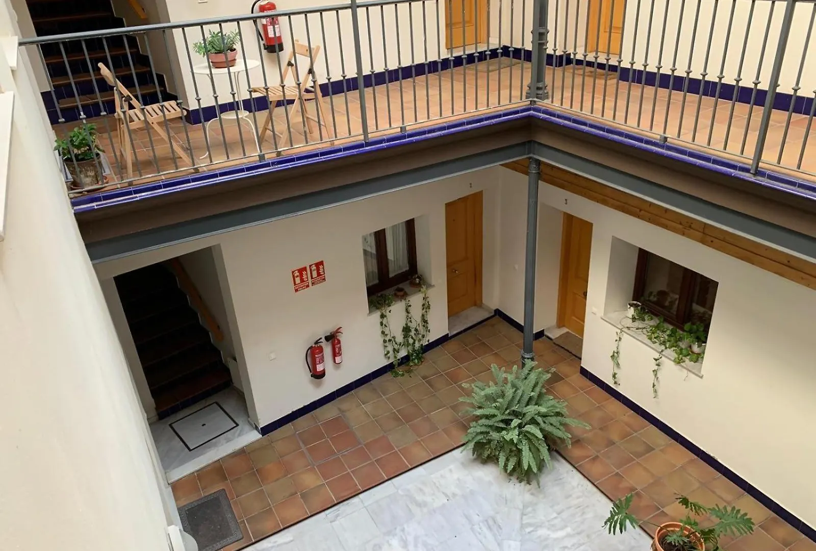 Apartamento Plaza Del Salvador Cuesta Del Rosario Seville