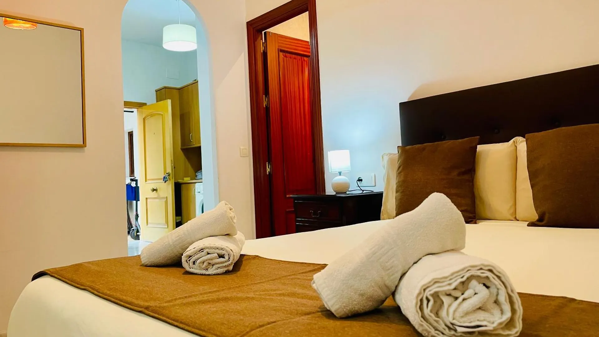 Apartment Apartamento Plaza Del Salvador Cuesta Del Rosario Seville