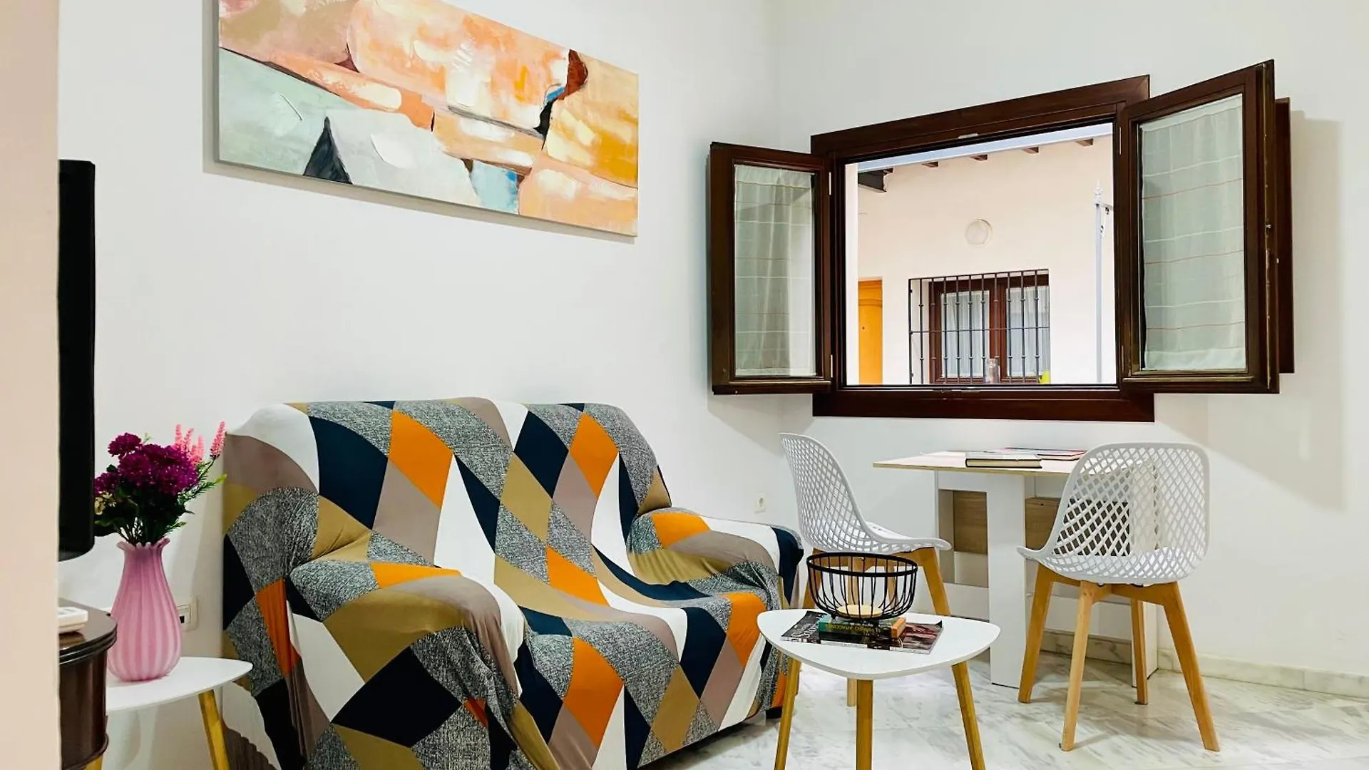 Apartamento Plaza Del Salvador Cuesta Del Rosario Seville Apartment