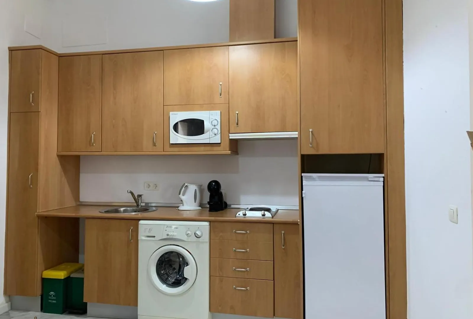 Apartment Apartamento Plaza Del Salvador Cuesta Del Rosario Seville Spain